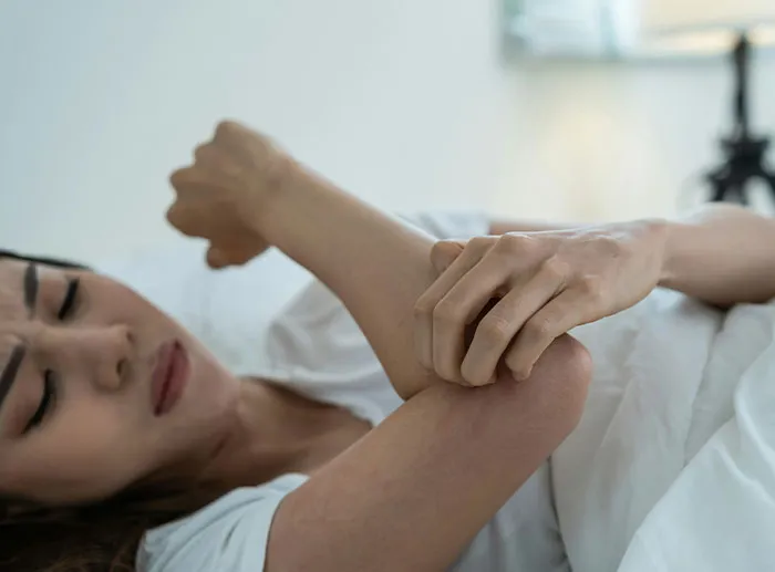 "I Can Smell Sickness On People": 77 People Share Their Weird Body Quirks