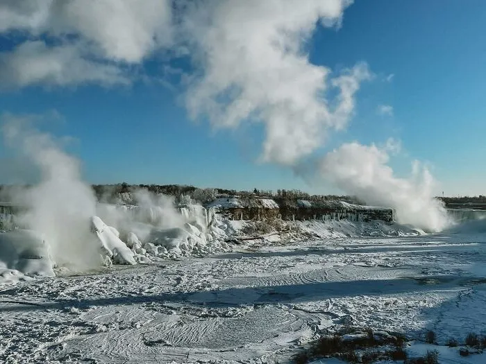 35 Niagara Frozen Falls Contest Entries That Showcase The Power And Beauty Of Winter