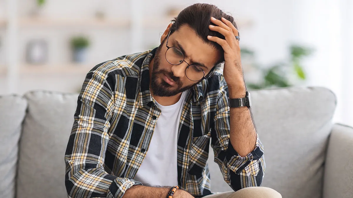 “My Dad Just Started Laughing”: Man Calls Out GF’s Double Standard On Finances, Splits Family And Friends