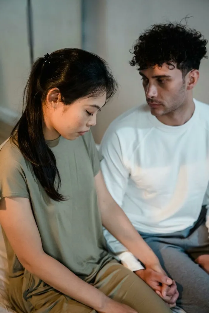 “TikTok Caused My Split”: 79 People Share Why Their Marriages Actually Ended