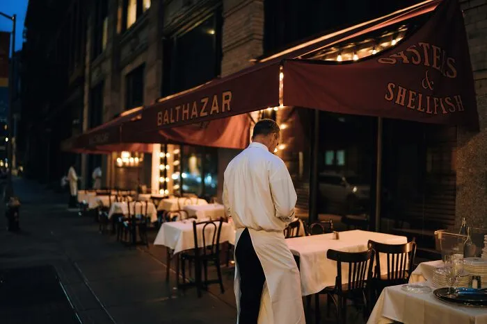 “Recorded The Date With His Glasses”: 75 People Recall Some Of Their Absolute Worst First Dates
