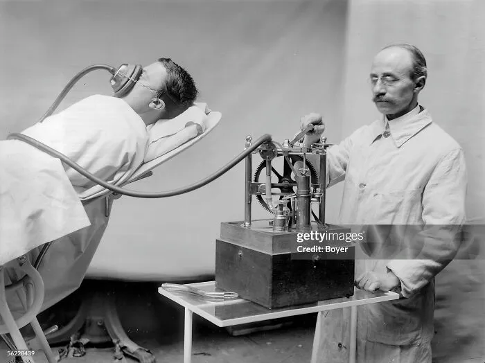 Anesthetizing Machine In 1913