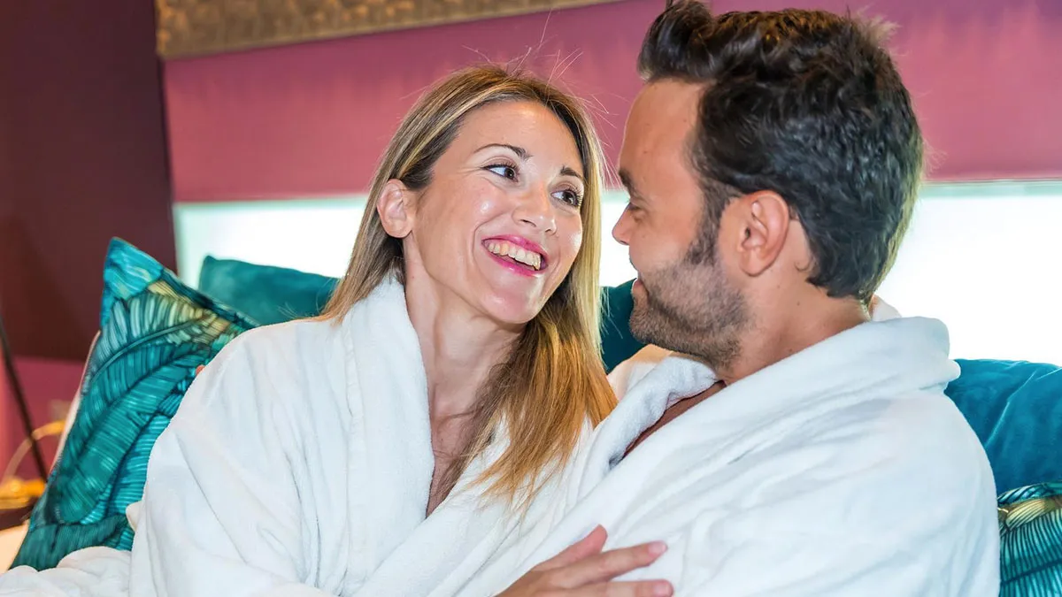 Man Clocks Wife’s “Friendly” Reunion With Ex, Keeps It Cool And Later Drops A Double Takedown