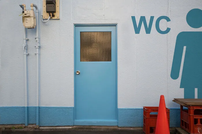 45 Absurd Rules That Schools And Workplaces Tried To Implement But Tanked Miserably