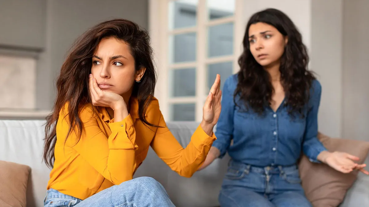 Woman Distances Herself After Sister’s Betrayal, Mom Blames Her, Wedding Drama Brings It Back