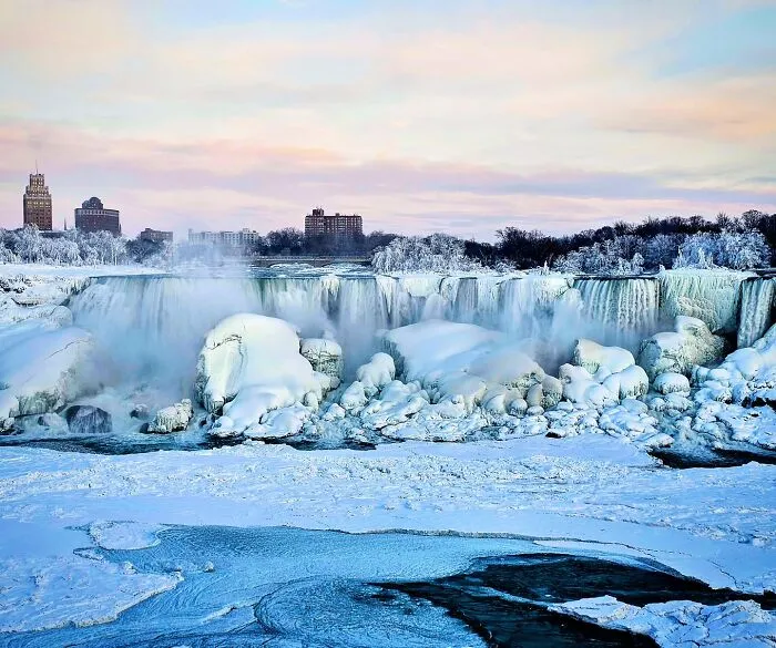 35 Niagara Frozen Falls Contest Entries That Showcase The Power And Beauty Of Winter