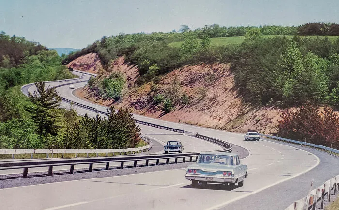 “Still Get Nightmares”: 61 Truckers Open Up About Places They Genuinely Fear