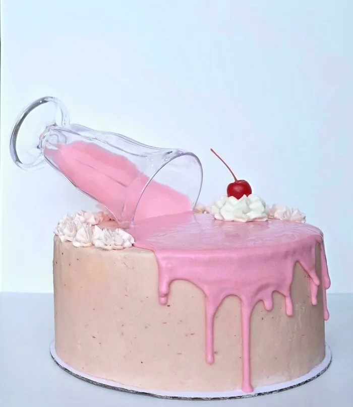 My Friend Wanted A Strawberry Milkshake Cake, So I Made Her This