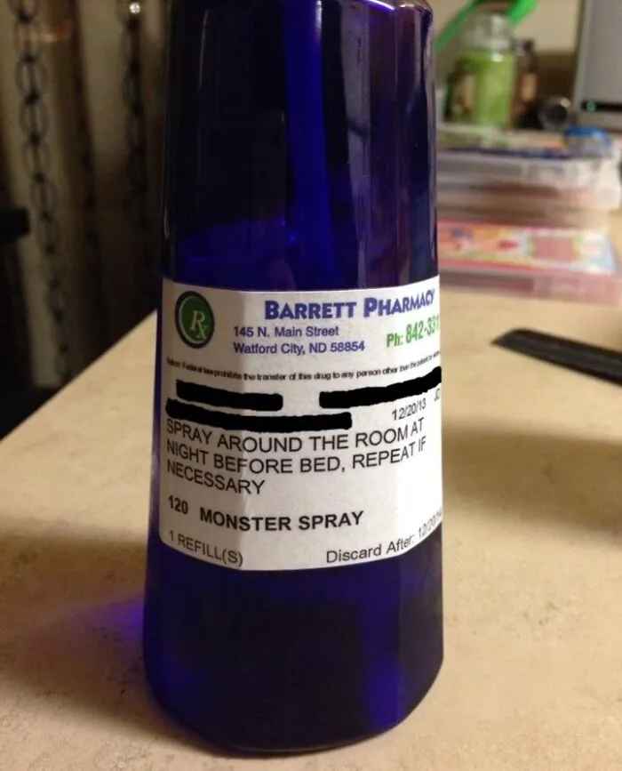 A 6-Year-Old Girl Couldn't Sleep At Night Because She Was Scared Of Monsters, So The Doctor Gave Her This Spray
