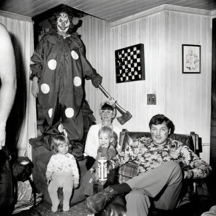 Does Anybody Know The Origin Behind This Picture With The Black And White Picture Of A Clown With Axe