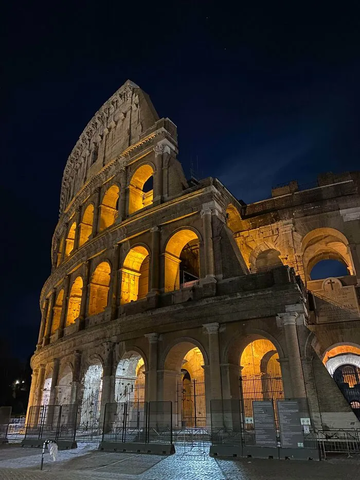 Rome Colosseum Last Night