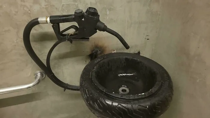 The Sink Of A Gas Station's Bathroom I Went Yesterday. Yes, I Had To Pull The Trigger All The Time To Make The Water Run, Yes, It Was Inconvenient