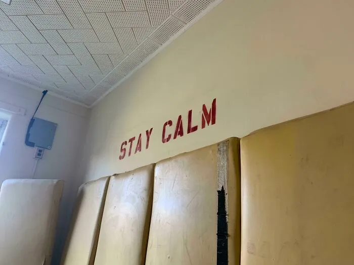 59 People Share The “Deep Dark Secrets” Of Their Workplaces That Might Disturb You