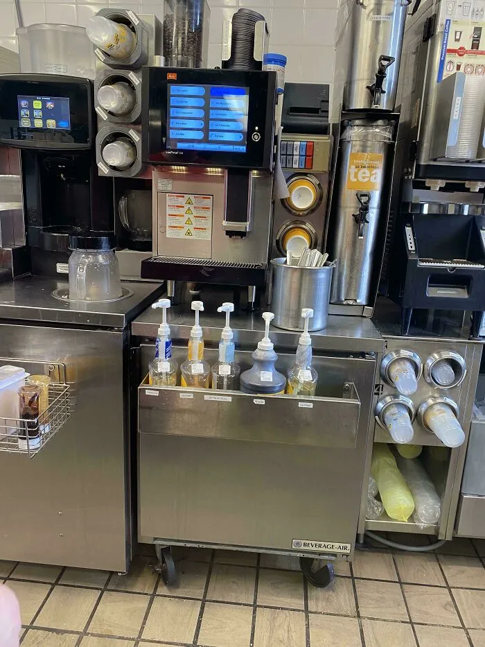 37 Horrifying Restaurant Stories Shared By Health Inspectors