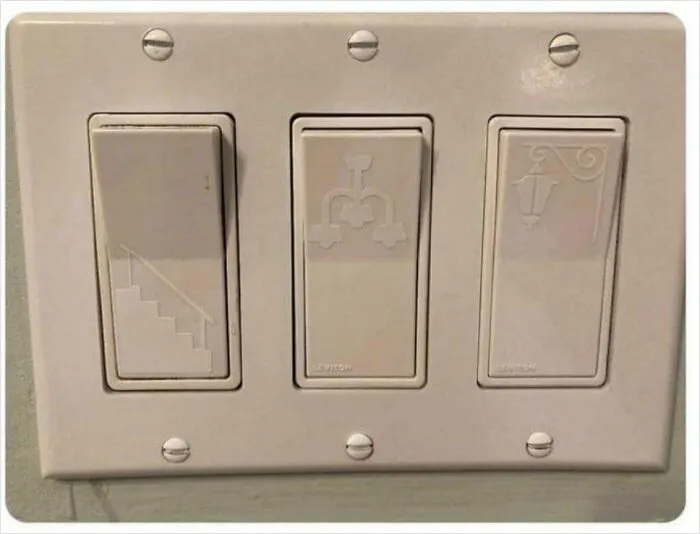 Light Switches Indicating What They Switch On