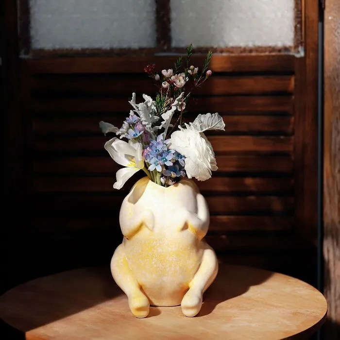<a Style="Display:inline;" Href=" Https://Www.amazon.com/Quirky-Yellow-Ceramic-Chicken-Vase/Dp/B0gc5j77d3?content-ID=amzn1.sym.3a6fbbbd-497f-4963-9773-14d8cc6a4e5a%3aamzn1.sym.3a6fbbbd-497f-4963-9773-14d8cc6a4e5a&crid=1ijk30ydtq0b&cv_ct_cx=funny%2bplanter&keywords=funny%2bplanter&pd_rd_i=b0gc5j77d3&pd_rd_r=54a2f265-A5d0-46f7-Ad9a-940e926314d3&pd_rd_w=donzy&pd_rd_wg=haw4t&pf_rd_p=3a6fbbbd-497f-4963-9773-14d8cc6a4e5a&pf_rd_r=sjx2ccemma7xqdngj7hj&qid=1778072460&s=amazon-Devices&sbo=rzvfv%2f%2fhxdf%2bo5021pansa%3d%3d&sprefix=funny%2bplant%2camazon-Devices%2c322&sr=1-2-383bc08e-F3b5-4928-B079-A9607486ab19-Spons&aref=0i1ipb4yyz&sp_csd=d2lkz2v0tmftzt1zcf9zzwfyy2hfdghlbwf0awm&th=1&linkcode=ll2&tag=bpcow-20&linkid=7bb286b26ea4f4cc3de55f155be48d58&language=en_us&ref_=as_li_ss_tl" Target="_blank"> Thanksgiving Called And It Wants Its Centerpiece Back, But Mom's Flowers Look Too Good In This <span Style="Font: Inherit; Color: #d74b1f;"> Turkey Flower Vase </Span>