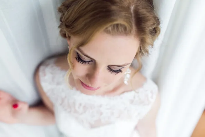 “Perfect Mid-Sneeze Shot”: 33 Of The Worst Moments Photographers Saw And Captured At Weddings