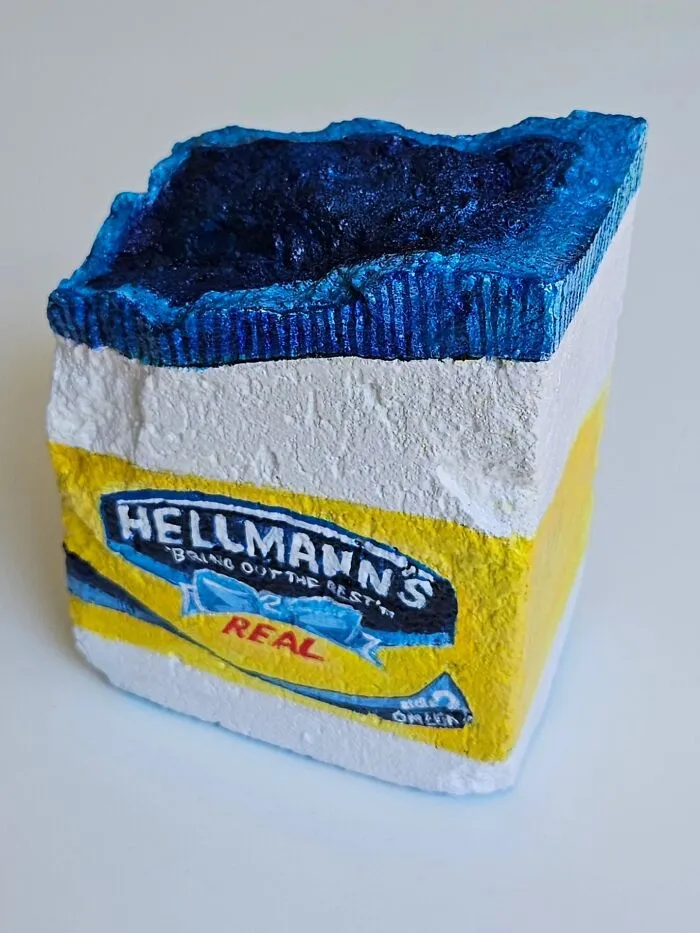 40 Colorful Stone Creations By This Artist That Turn Rocks Into Iconic Foods And Famous Products