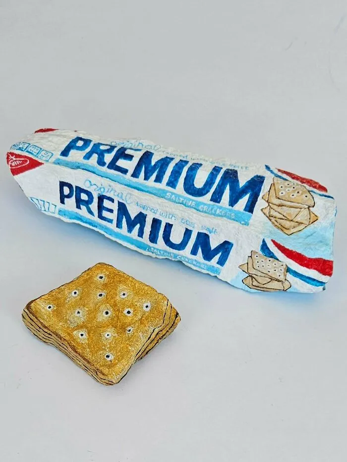 40 Colorful Stone Creations By This Artist That Turn Rocks Into Iconic Foods And Famous Products