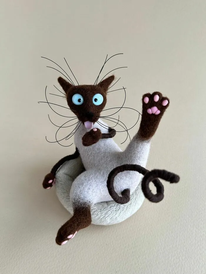 Artist Makes Felted Cats With Whiskers That Deserve Their Own Fan Club (43 Pics)