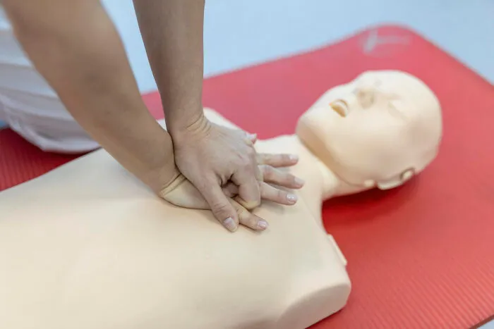 “There Is No Heaven”: 34 People Clinically Stopped Exiting And Came Back With Unbelievable Stories