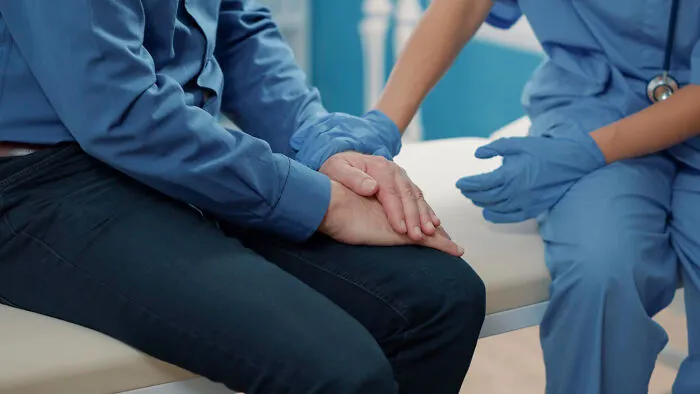 35 Honest Stories From People Who Spent Time Inside Psych Wards