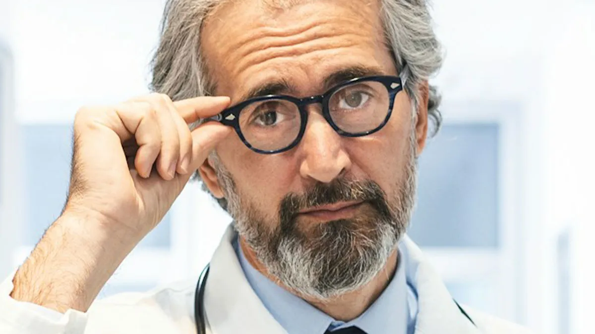 "Everyone’s Tired These Days. Get Over It": 69 Medical Workers Who Said Something Completely Out Of Line