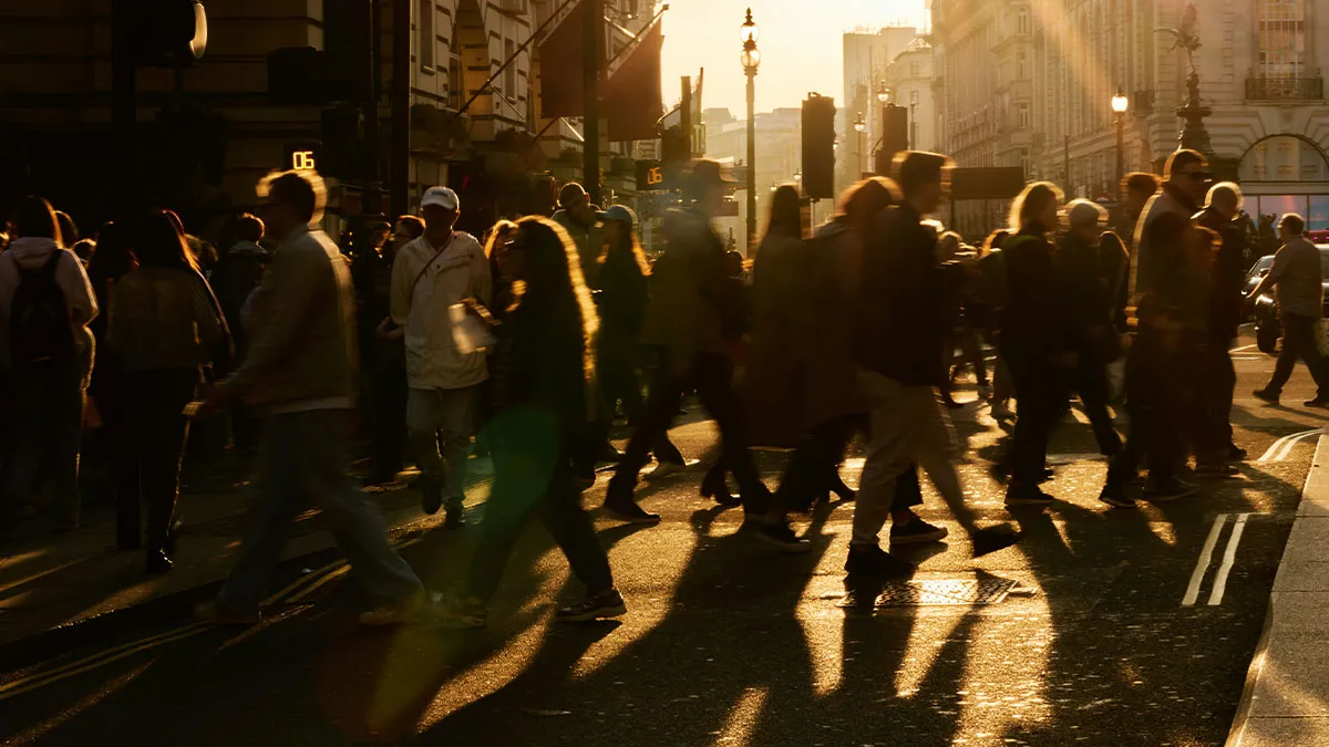 73 Brits Share "Unwritten" Rules In Their Country That Foreigners Might Not Know About