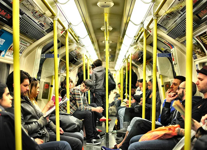73 Brits Share "Unwritten" Rules In Their Country That Foreigners Might Not Know About