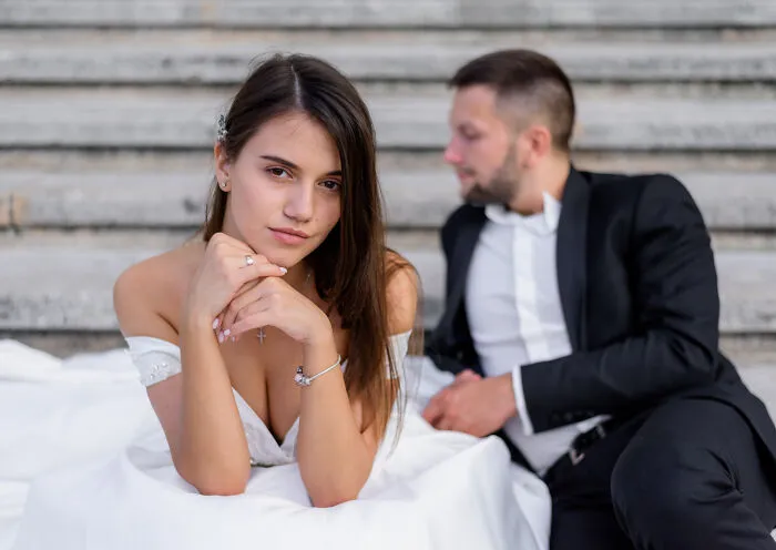 42 Wedding Disasters That Had Guests Predicting The End Before The Honeymoon Began