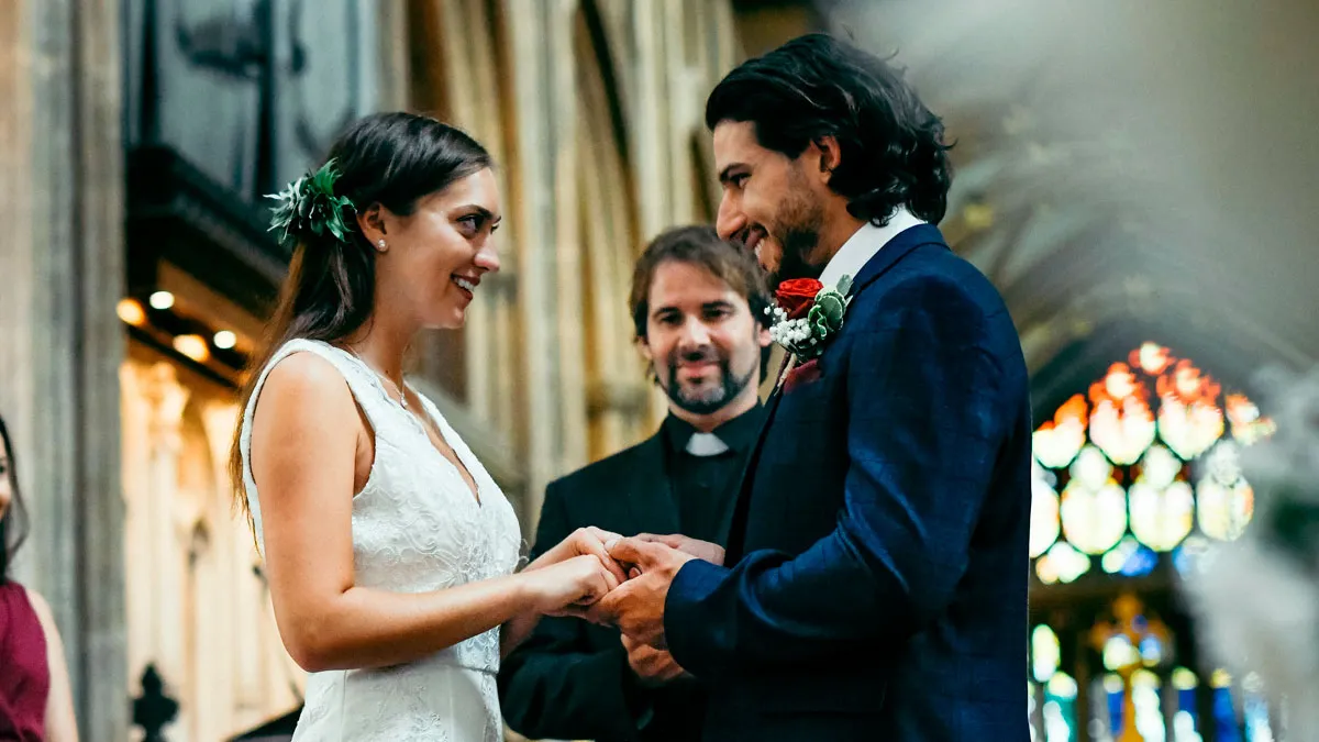 “Camera Guy Was In Tears”: 69 Wild Weddings That Left Guests Speechless And Jaws On The Floor