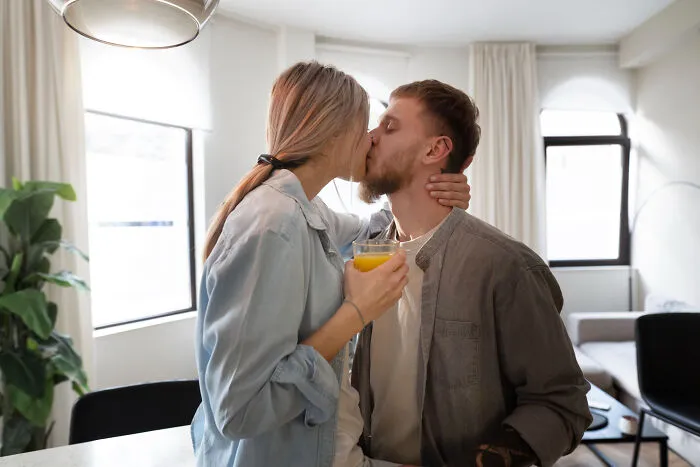 38 Brutal Relationship Endings People Online Still Can’t Believe Happened