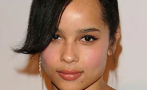 "Lost Another Baddie To Buccal Fat Removal": 28 Celebrity Collages That Put Rumored Plastic Surgery On Display