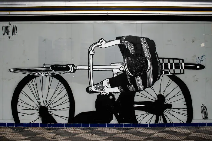 43 Powerful Murals By Alex Senna That Capture Human Connection And Individual Struggles