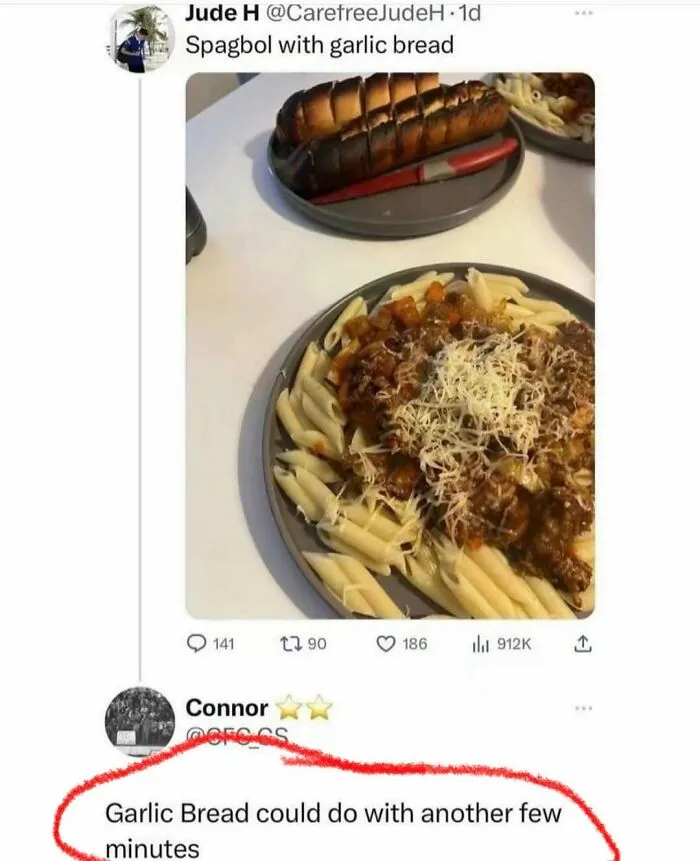 Social media joke about undercooked garlic bread with spaghetti bolognese