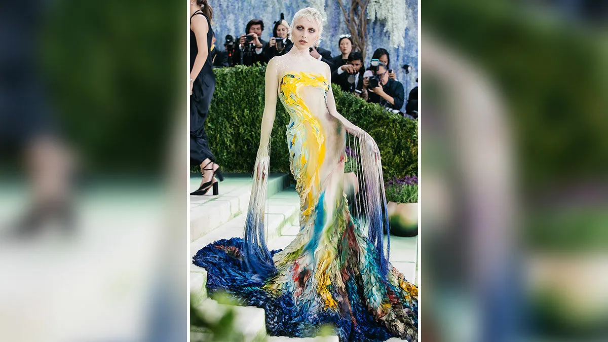 36 Most Jaw-Dropping Outfits From The 2026 MET Gala, Including Nicole Kidman