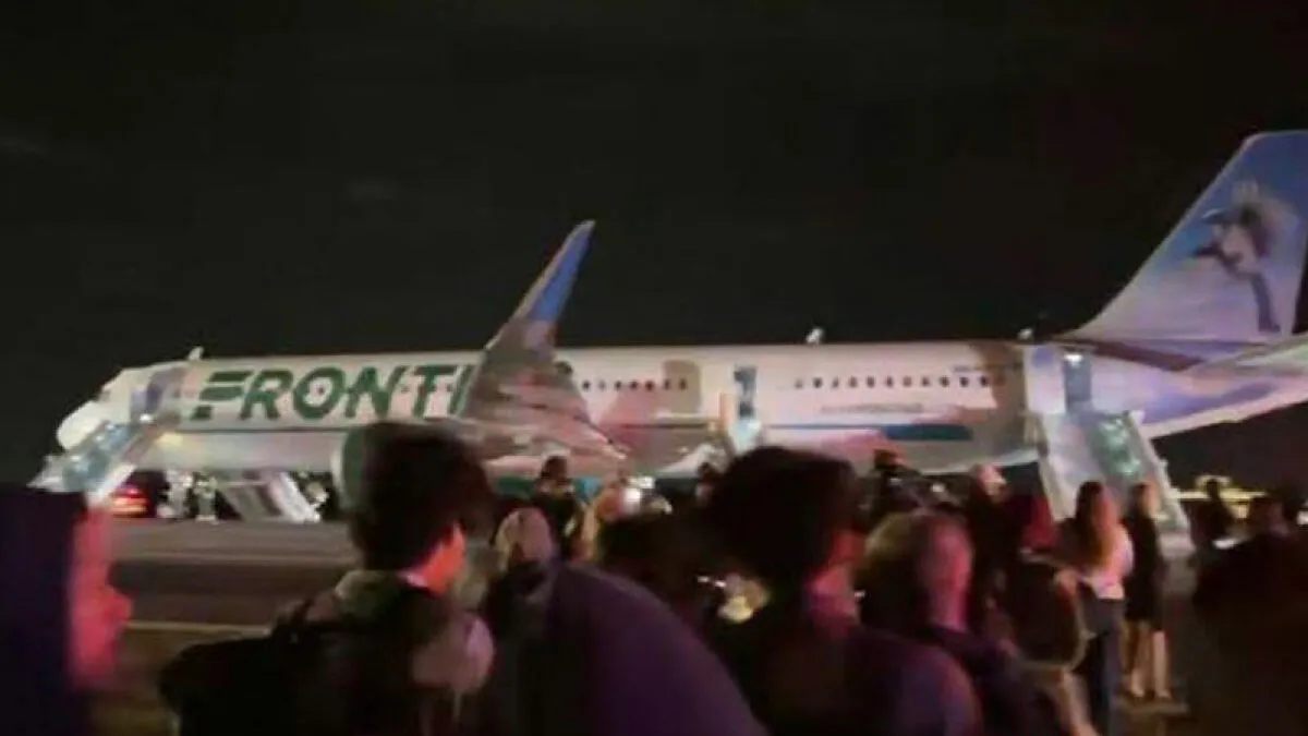 Chilling Audio Reveals Frontier Airlines Pilots Reacting To Fatal Incident On Denver Airport Runway
