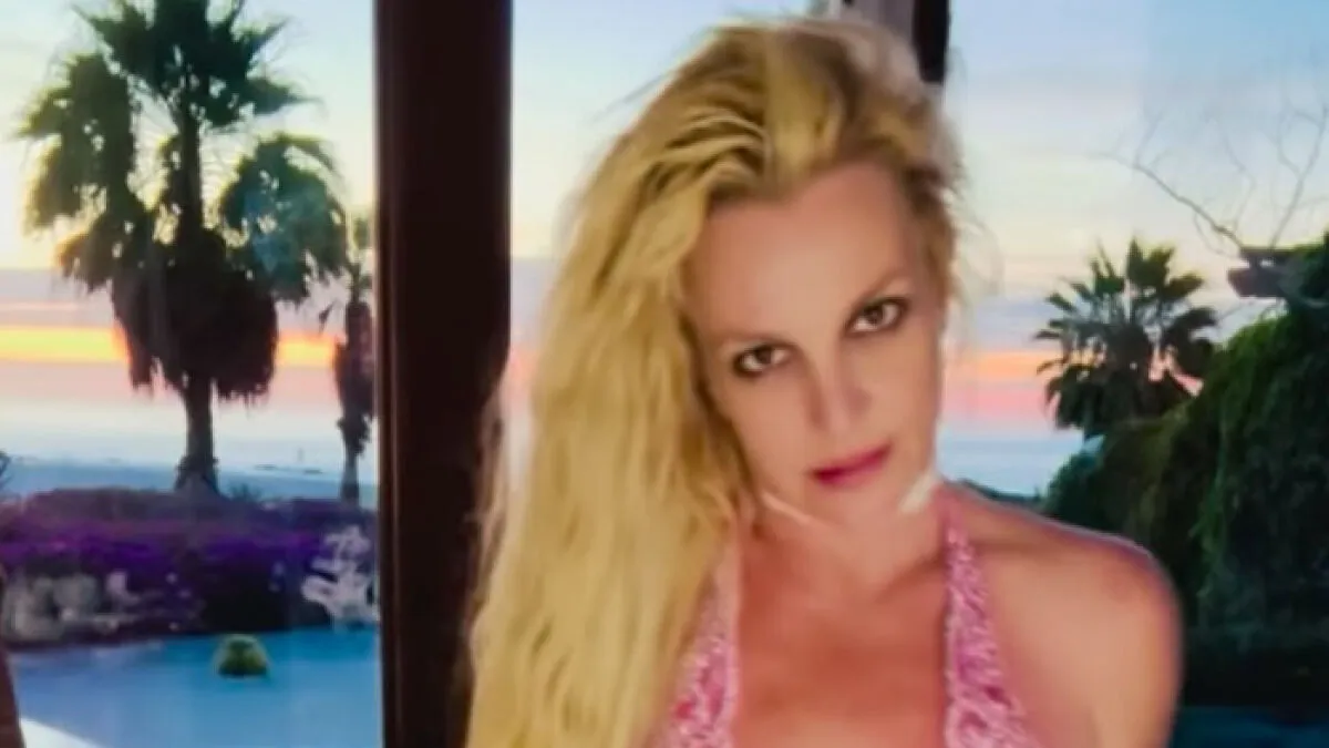 Britney Spears Turns Heads With Provocative Dance Video Following Chaotic Restaurant Drama