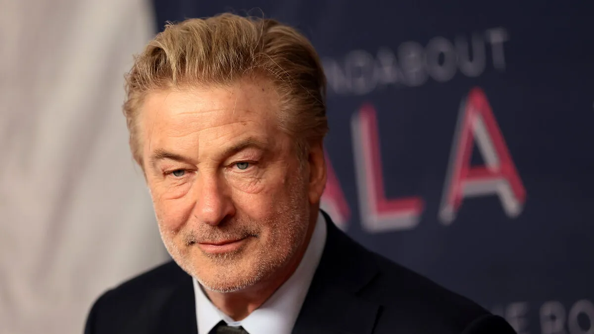 "He Should Be In Jail": Fans Drag Alec Baldwin After He Fires Back At 'The Odyssey' Casting Remark By Elon Musk