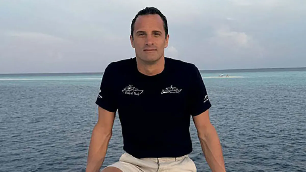 Diving Expert Has Chilling "Suction And Panic" Theory About Maldives Tourists Tragically Found In "Shark Cave"