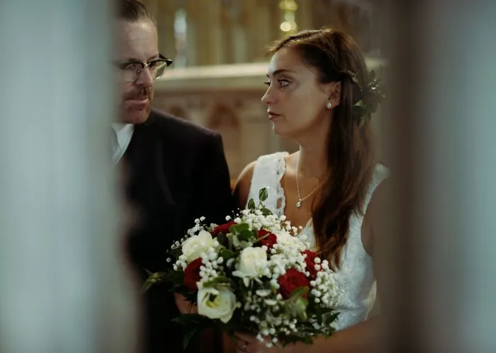“Perfect Mid-Sneeze Shot”: 33 Of The Worst Moments Photographers Saw And Captured At Weddings