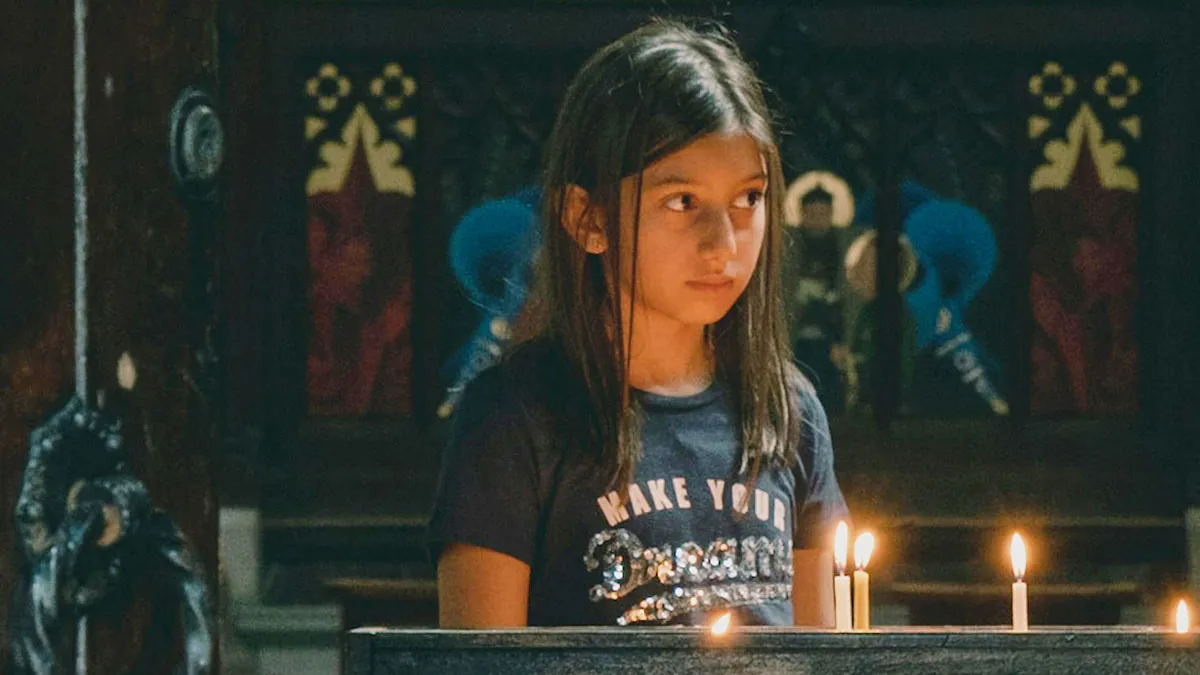 30 Cult Survivors Open Up About The Exact Moment They Chose Freedom