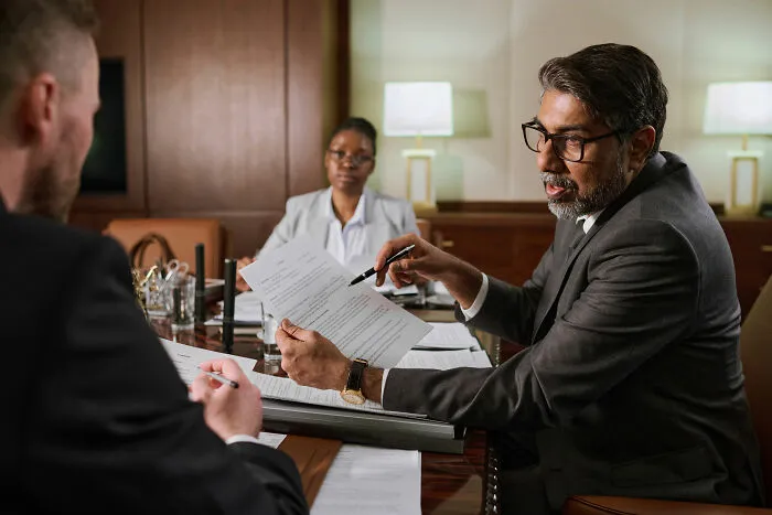 38 Defense Lawyers Share The Exact Moments They Realized Something Felt Very Wrong