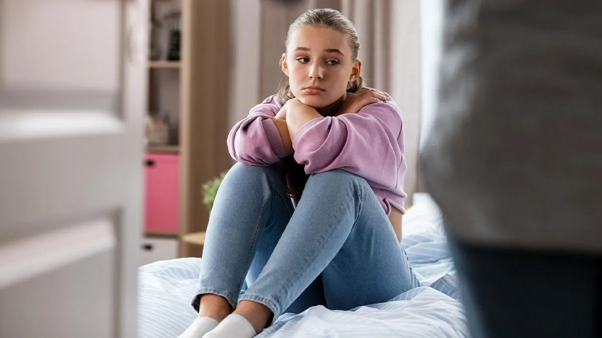 Teen Spends Years Being Hated By Family For Being An “Affair Baby”, Finally Tells Them Everything