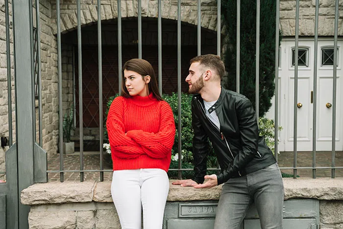 58 Dating Stories So Bizarre, They’ll Make You Grateful You’re Spending Tonight On The Couch Alone