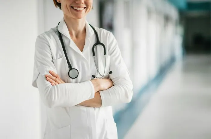 20 Trabajadores de maternidad y ginecología comparten lo peor que han dicho o hecho las parejas de sus pacientes