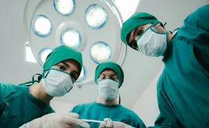 47 Times Doctors Wanted To Ask Their Patients “How The Hell Are You Even Alive Right Now?”