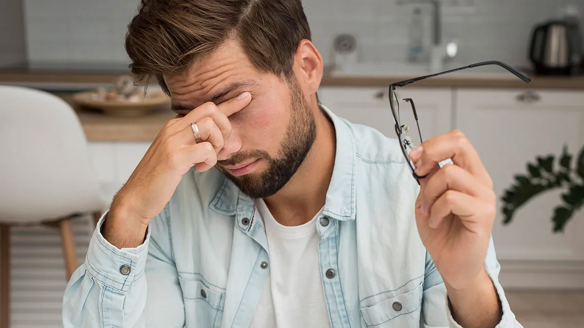 Man Surprised GF Doesn’t Want Him Hanging Out With Her Dad, Finally Finds Out The Nasty Reason Behind It