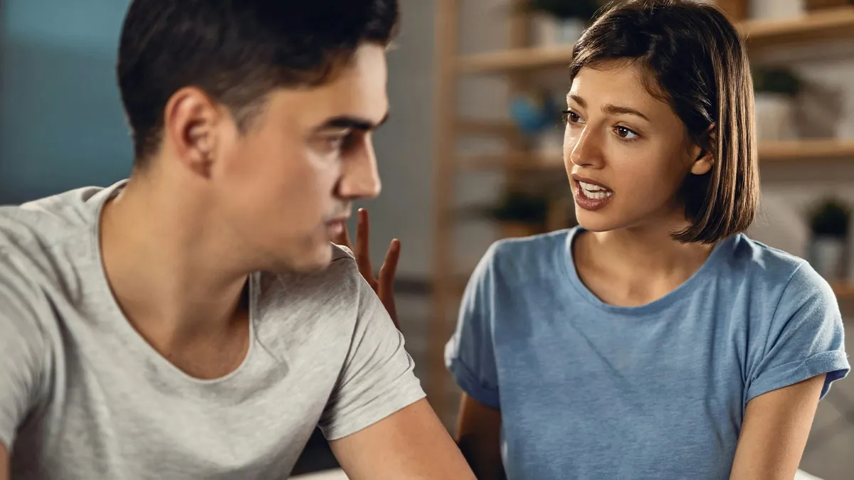 Man Thinks Girlfriend’s Freaky Obsession Is The Problem, Internet Thinks His Behavior Is The Real Red Flag 