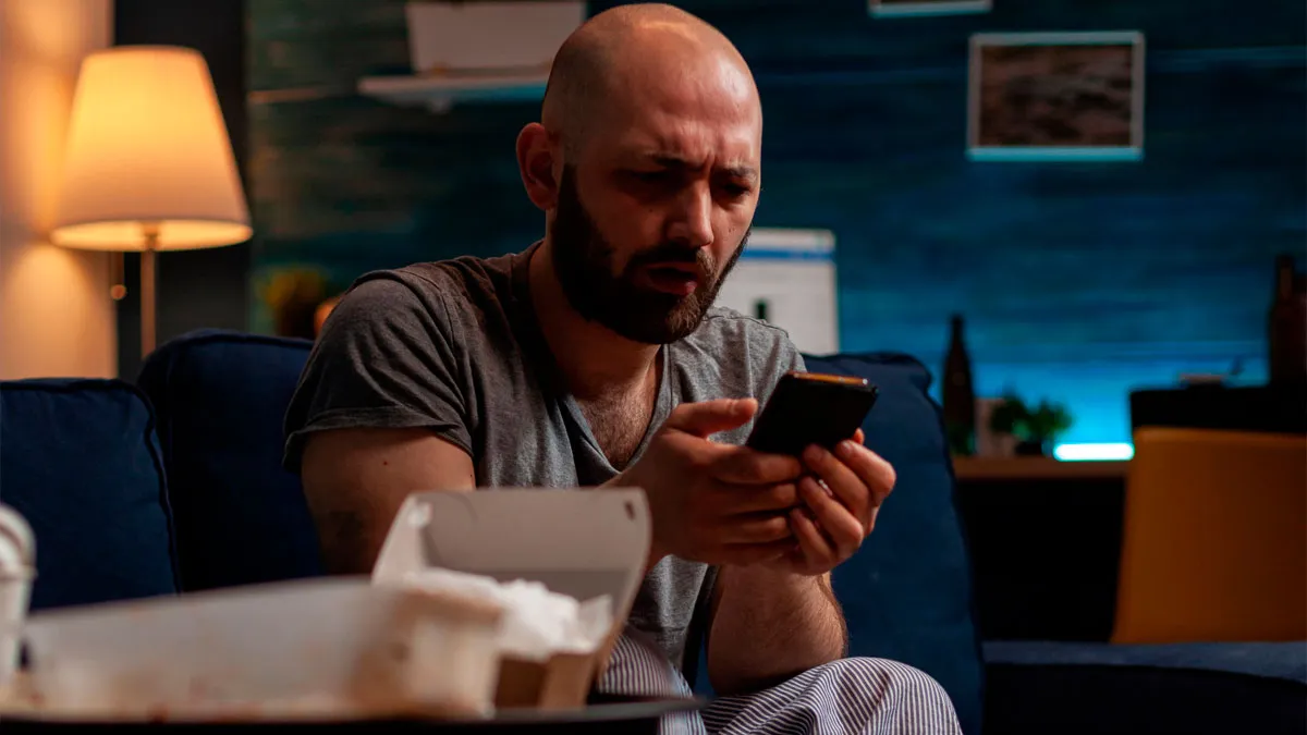 Man Realizes How Messed Up His Friend Is When He Moves In After A Breakup